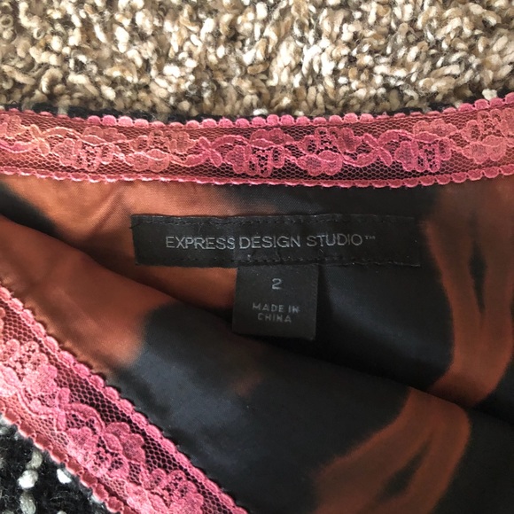 Express wool skirt - Picture 2 of 2